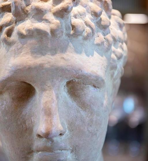 فندق Chateau De Wallerand