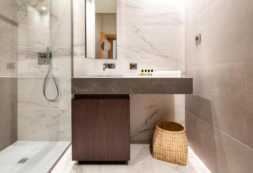 فندق Chateau De Wallerand