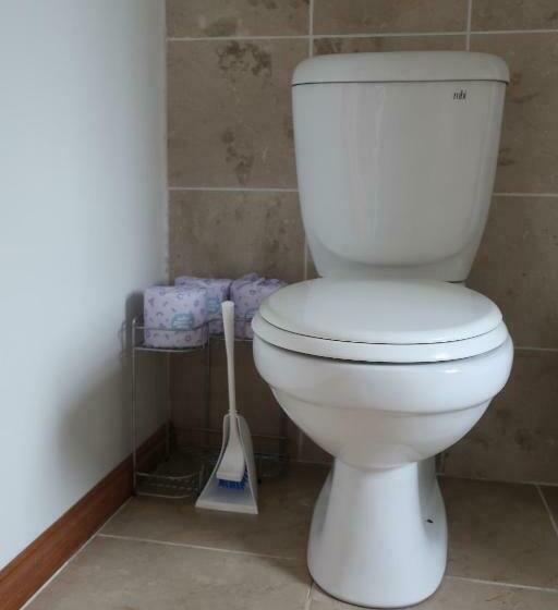 فندق Cherry Top Farmstay  Boutique Eco Village