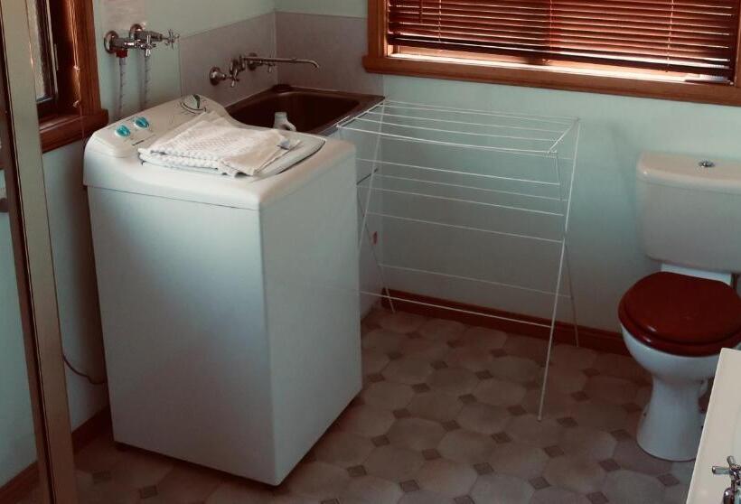 فندق Cherry Top Farmstay  Boutique Eco Village