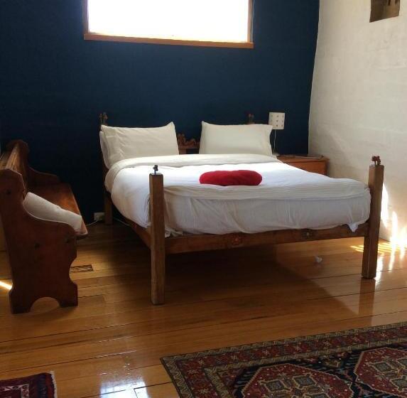 فندق Cherry Top Farmstay  Boutique Eco Village