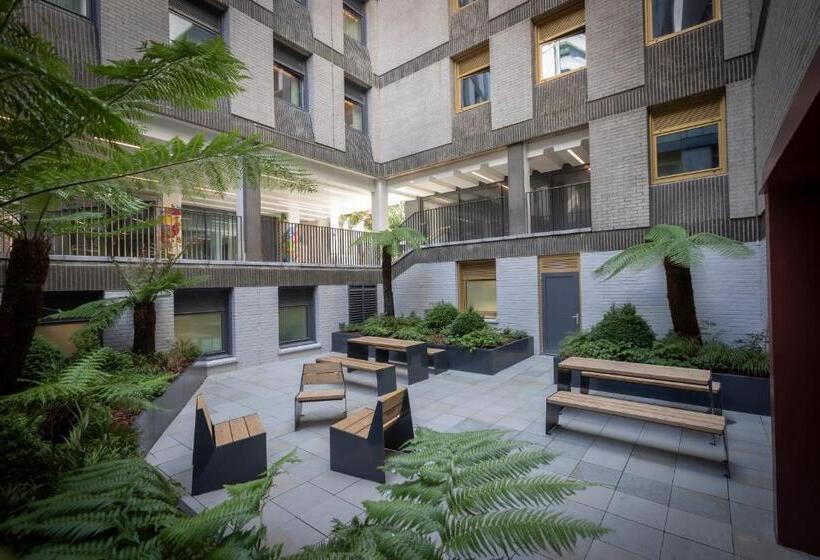 Clayton Hotel Bristol City