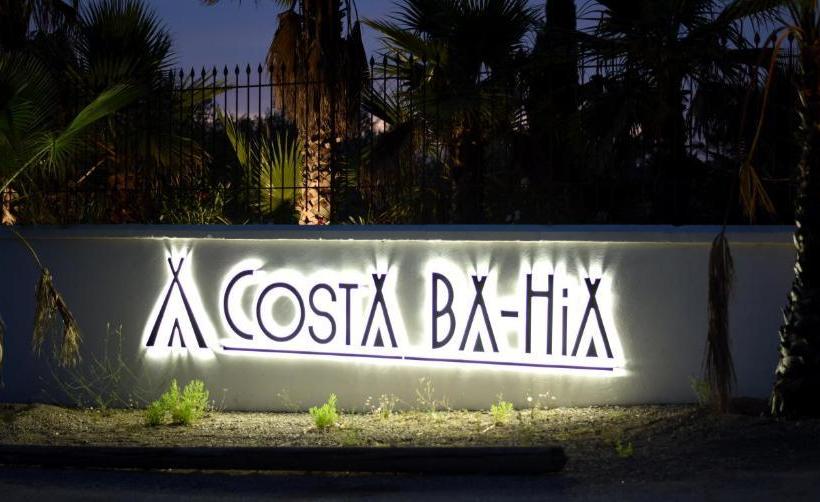 Отель Costa Bahia