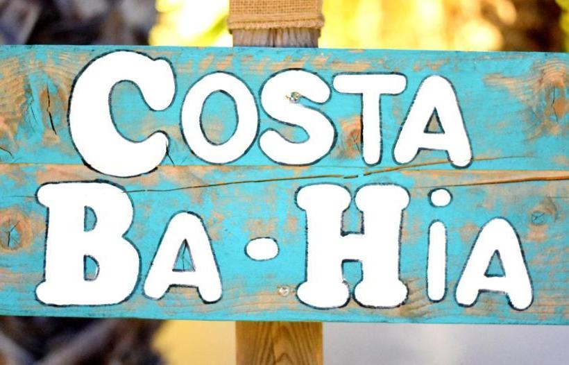 Отель Costa Bahia