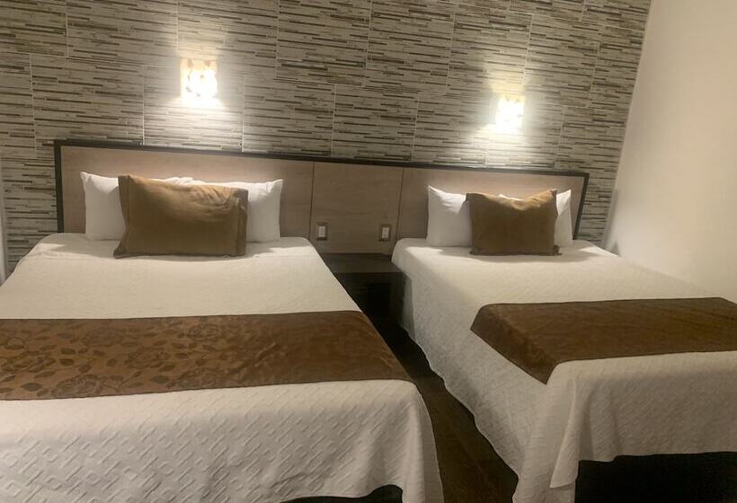 ホテル Don Carlos