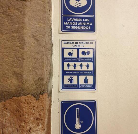 Отель Don Carlos