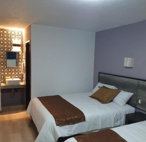 Отель Don Carlos