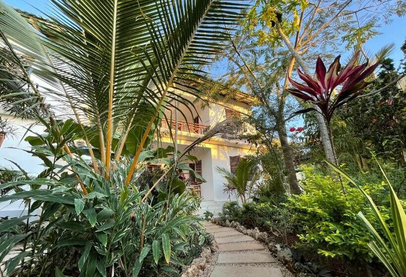 ホテル Gaia Villas