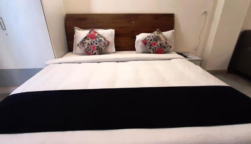 Отель Grand Classy Inn