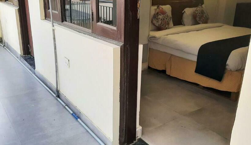 Отель Grand Classy Inn