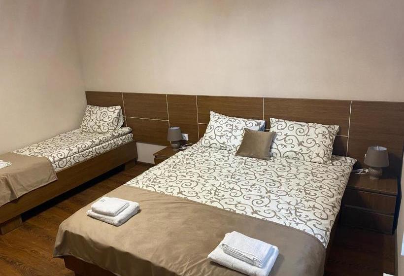 בית מלון כפרי Grand