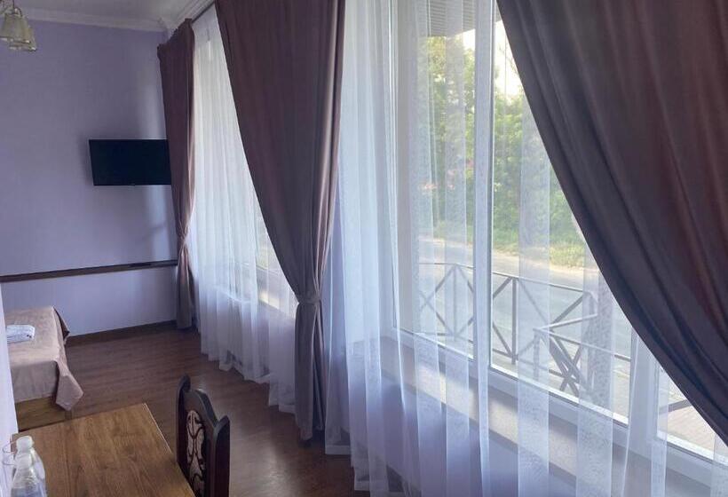 בית מלון כפרי Grand