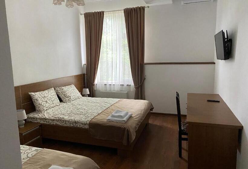 בית מלון כפרי Grand