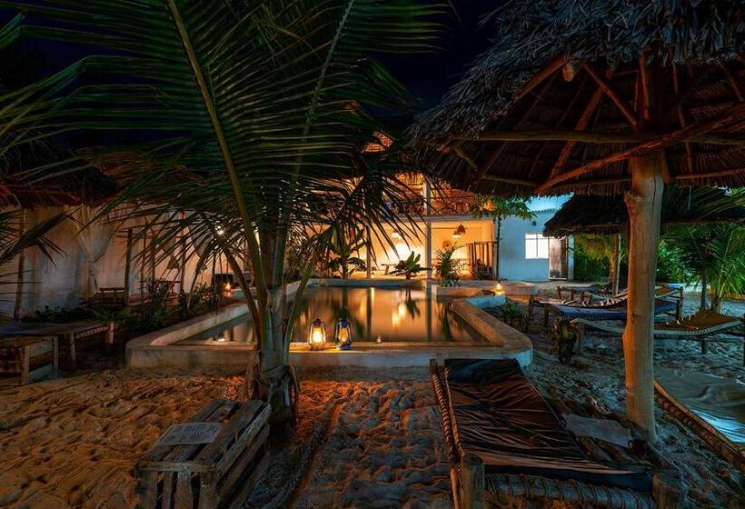 בית מלון כפרי Heart Of Zanzibar Bungalows