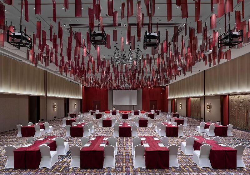 호텔 Hilton Shigatse