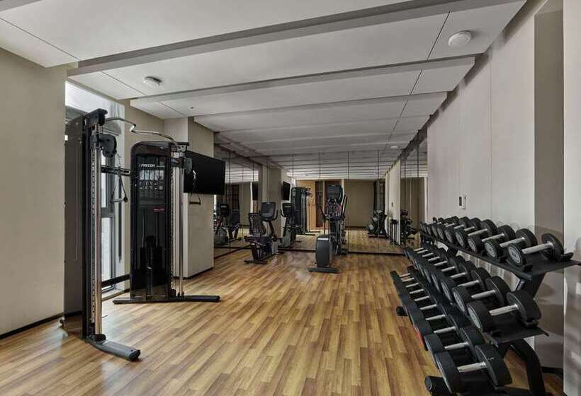 호텔 Hilton Shigatse