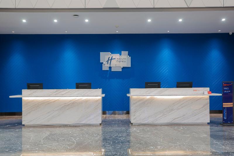 فندق Holiday Inn Express Harbin Exhibition Center By Ihg