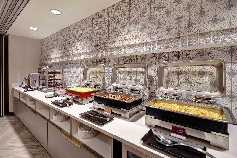 هتل Home2 Suites By Hilton Tucson Downtown