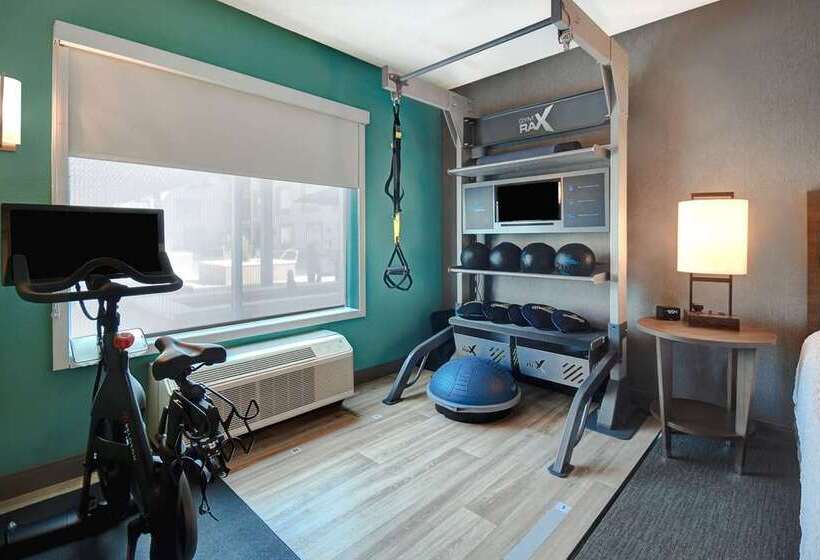 هتل Home2 Suites By Hilton Tucson Downtown