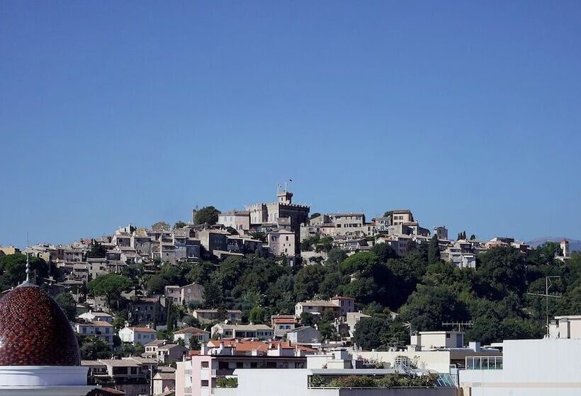 בית מלון כפרי Indigo Cagnes Sur Mer, An Ihg