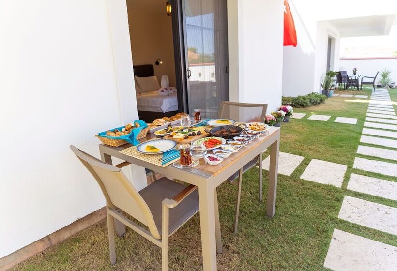 فندق Juliet Alacati