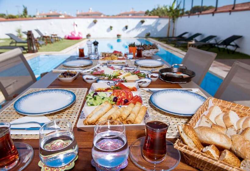 فندق Juliet Alacati