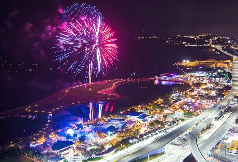 هتل Kinn Guesthouse Downtown