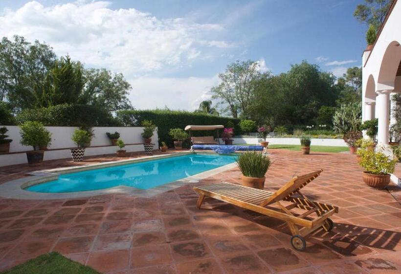 호텔 La Casona De Los Colibríes