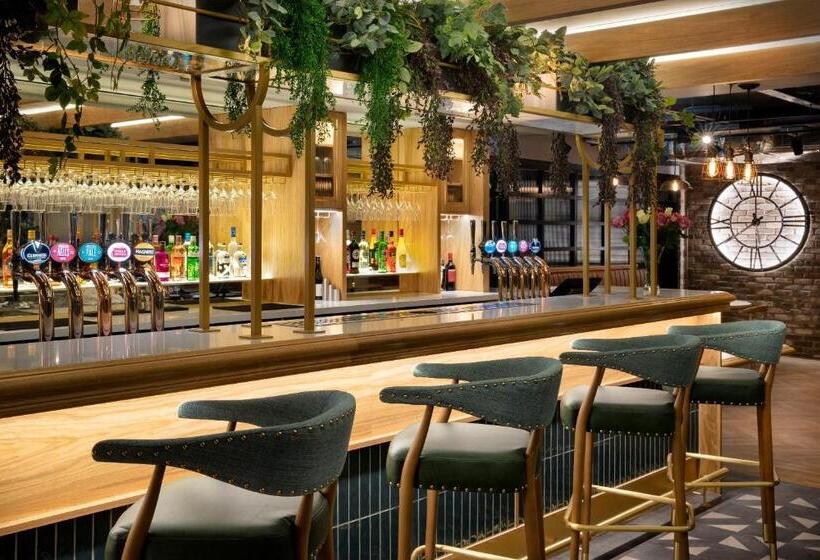 Leonardo Hotel Chester