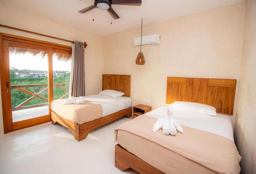 Отель Luna Roja Holbox