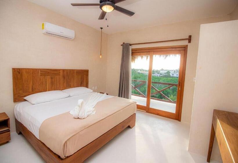 Отель Luna Roja Holbox