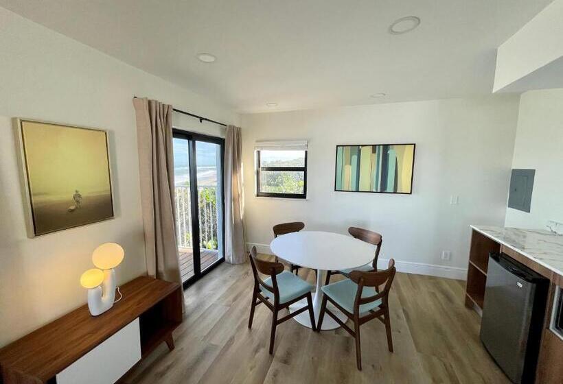 فندق Melbourne Beach Resort