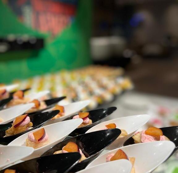 호텔 Mercure Kuala Lumpur Glenmarie