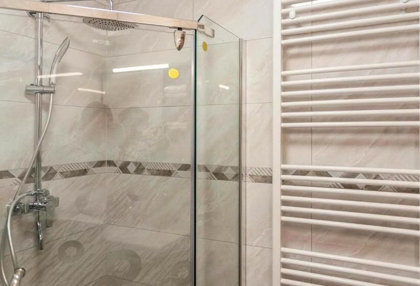 בית מלון כפרי Mr.liao