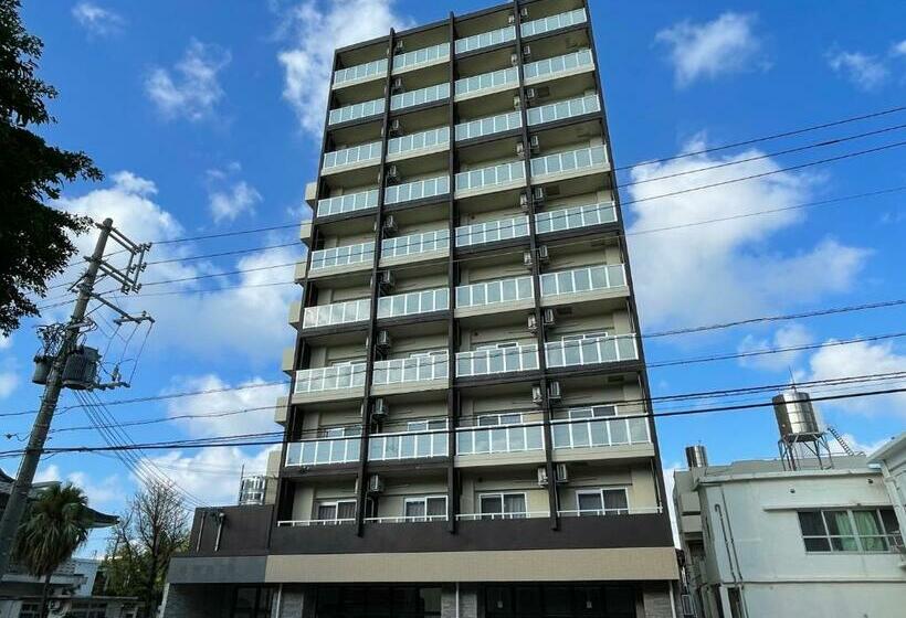 New Normal Hotel In Naminoue ニューノーマルホテルイン波の上