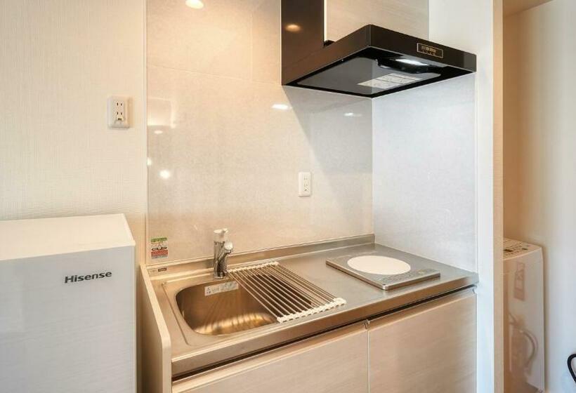 New Normal Hotel In Naminoue ニューノーマルホテルイン波の上