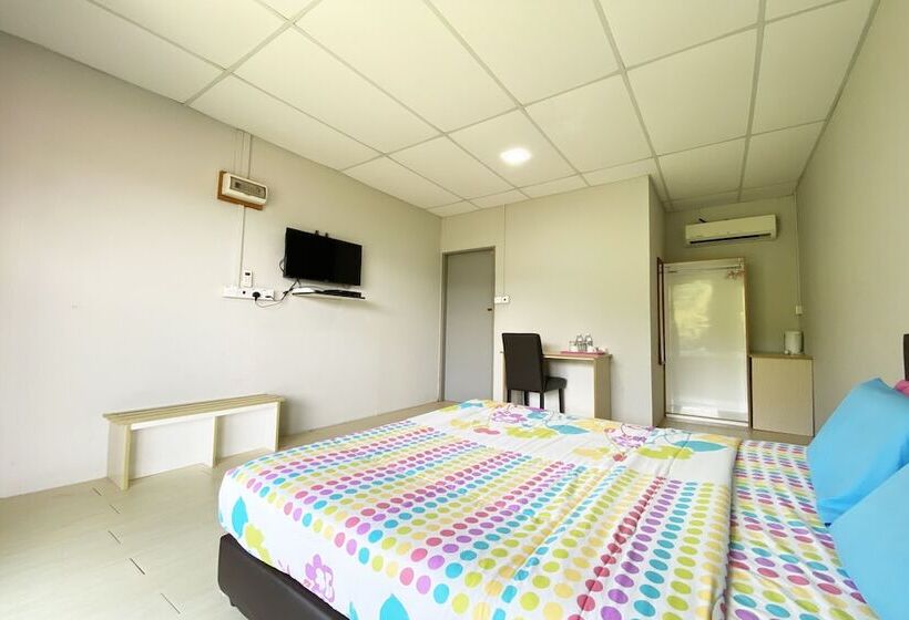 فندق Tambunan Nature Lodge