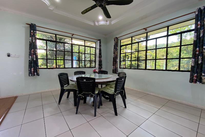 فندق Tambunan Nature Lodge