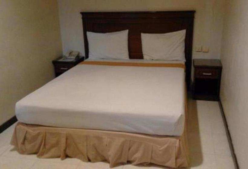 ホテル Oyo 90552 Sayang Heulang Karang Laut