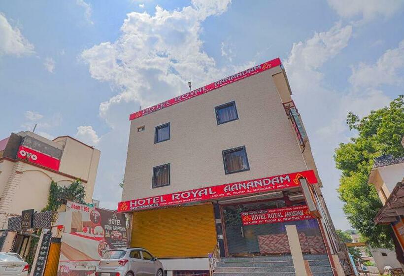 Отель Oyo Townhouse 478 Royal Aanandam