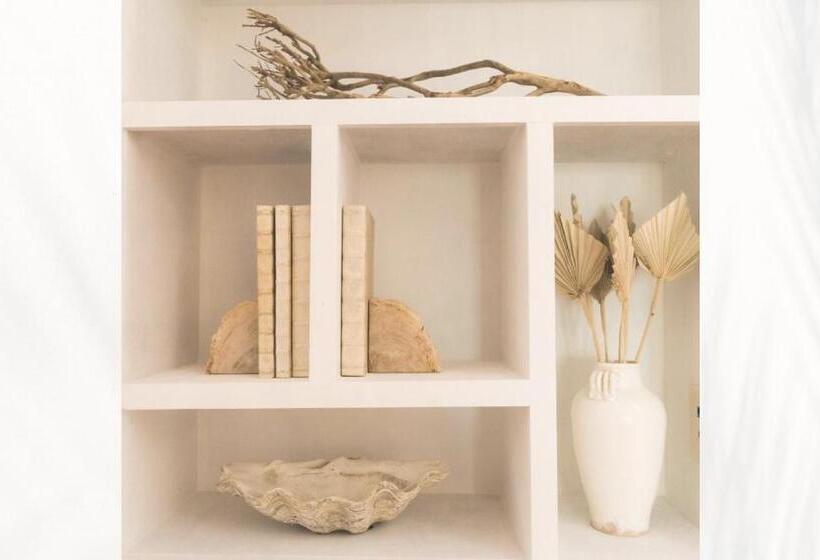 فندق Oyster Bay Boutique