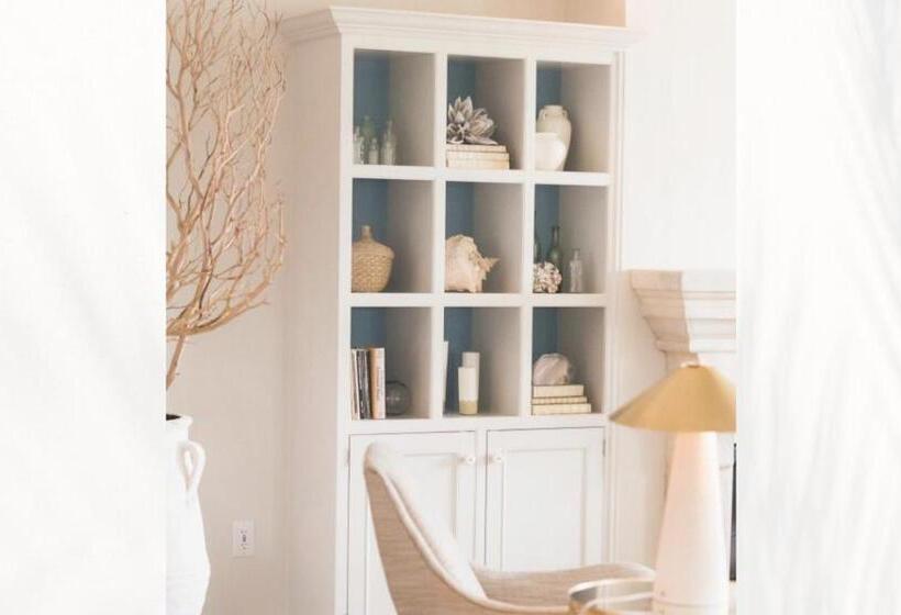 فندق Oyster Bay Boutique