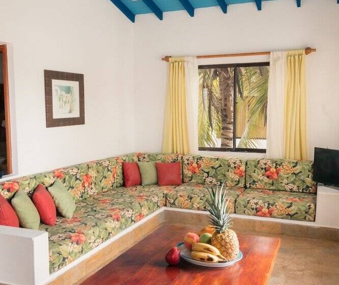 فندق Playazul Coveñas