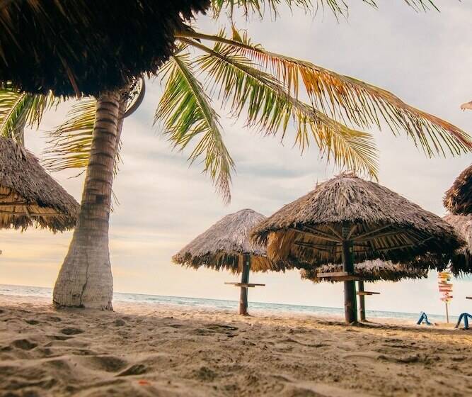 هتل Playazul Coveñas