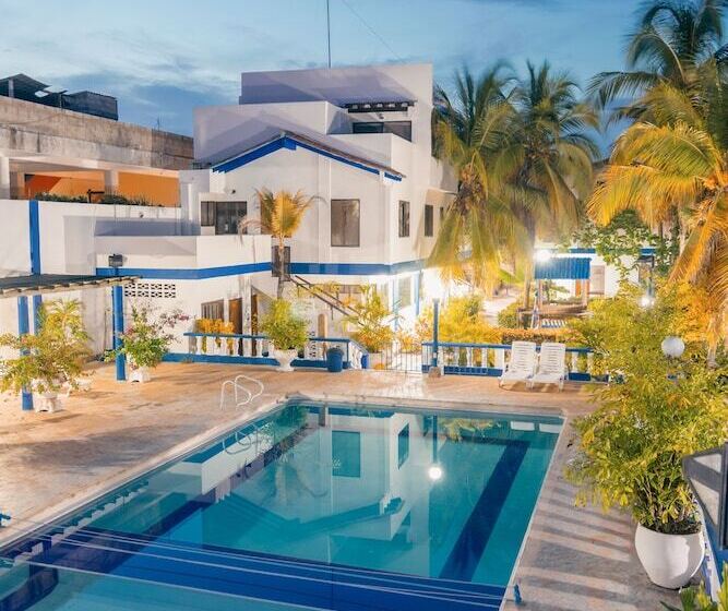 فندق Playazul Coveñas