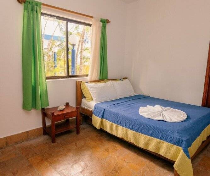 فندق Playazul Coveñas