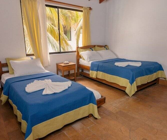 فندق Playazul Coveñas