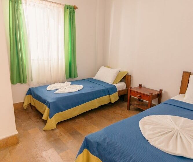 فندق Playazul Coveñas