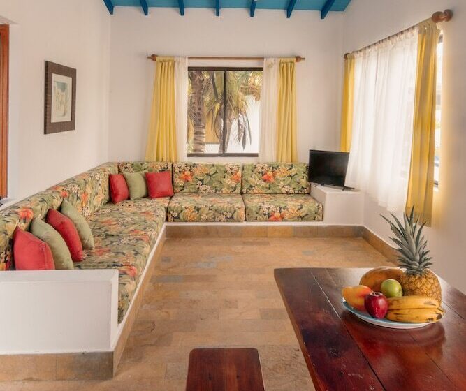 فندق Playazul Coveñas