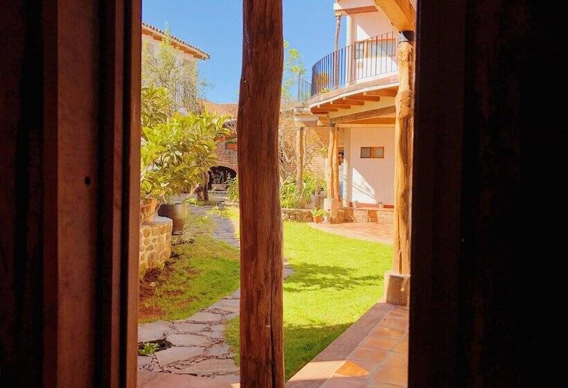 فندق Posada La Manzanilla